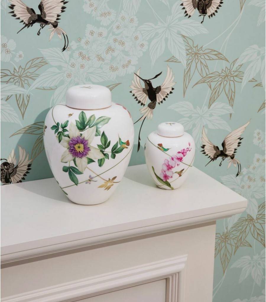 Home & Furniture * | Wedgwood Hummingbird Lidded Vase (15Cm) Multi Vases