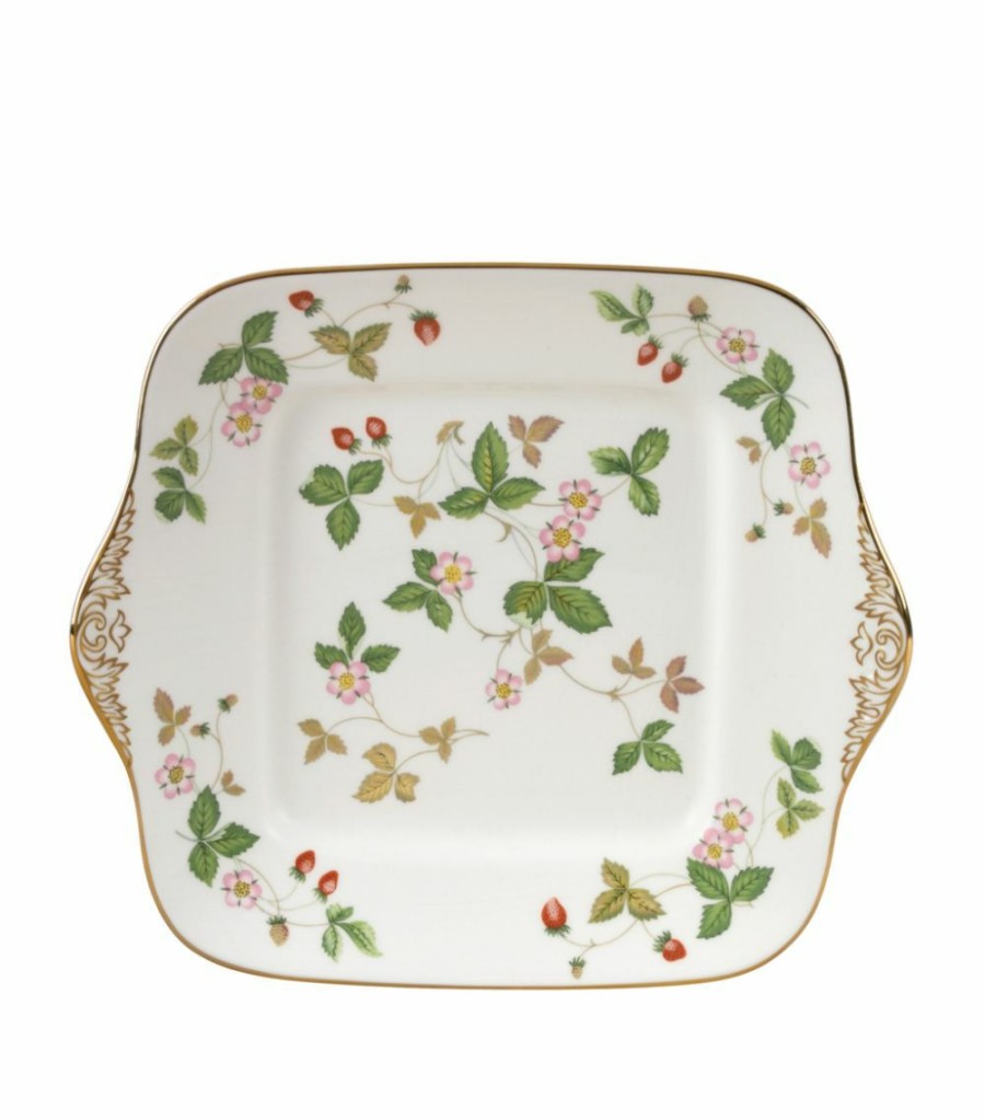 Home & Furniture * | Wedgwood Wild Strawberry Bread And Butter Plate (27Cm) Multi Plates